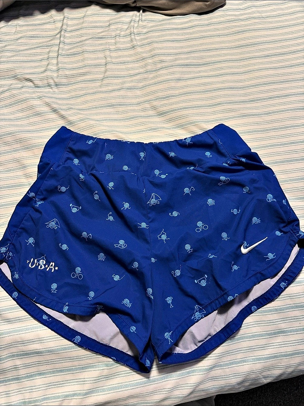 Nike Dri-FIT Athletic Shorts Blue Small
